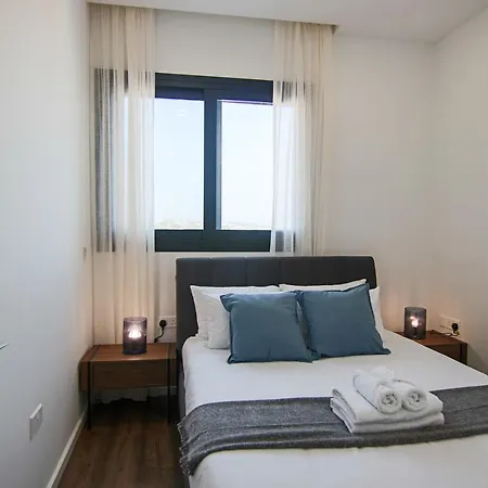 Апартаменты Phaedrus Living: Sea View Anna 302 Лимасол