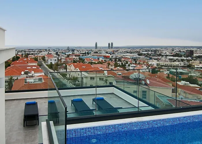 Phaedrus Living: Sea View Anna 302 * Lemesos