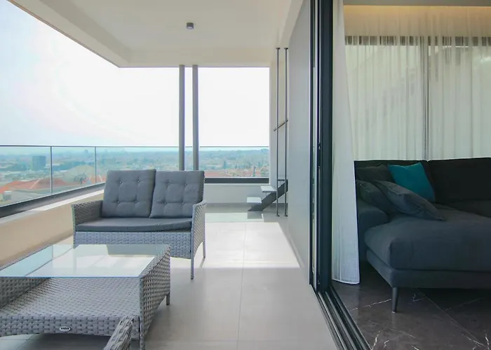 Phaedrus Living: Sea View Anna 302 Apartmán Lemesos